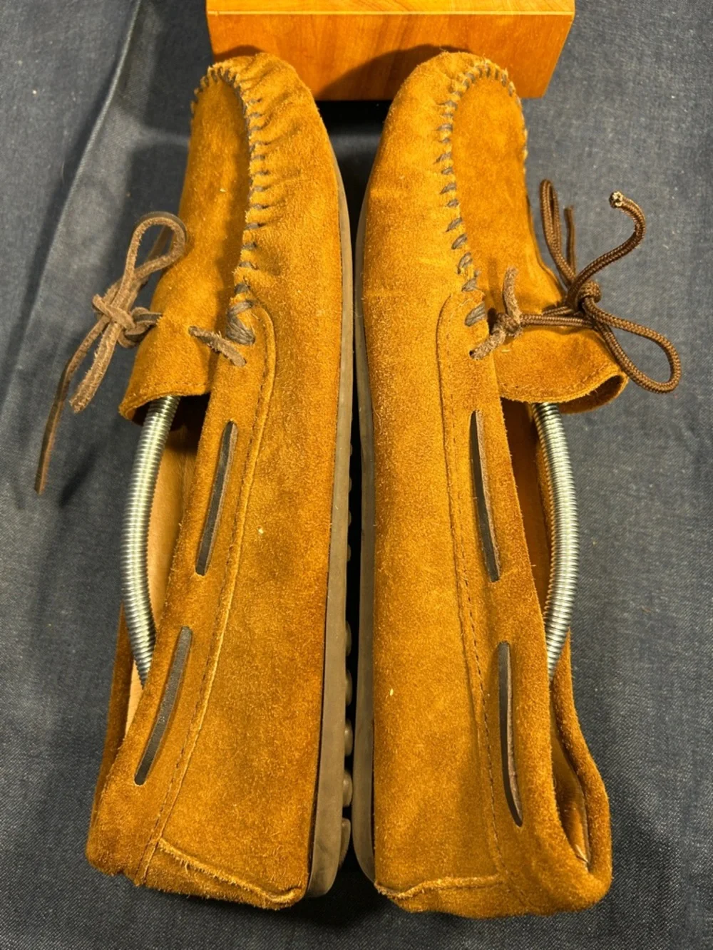Minnetonka leather moccasins
